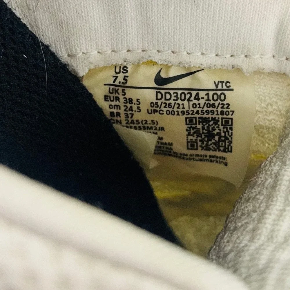 Nike React Infinity Run Flyknit 3 'White Light Marine' DD3024-100 Women's Sz 7.5